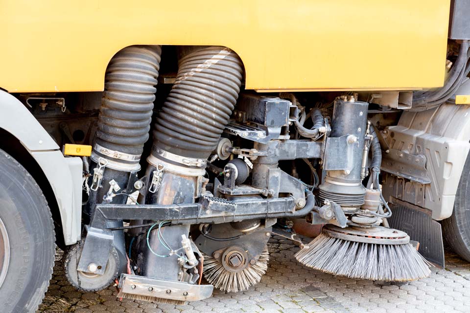 Industrial Vacuum Cleaners & Street Cleaners